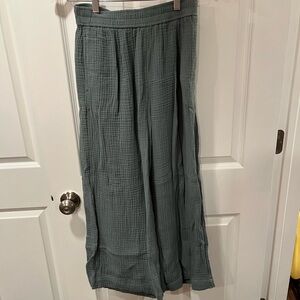 Madewell Textured Green gauze pants